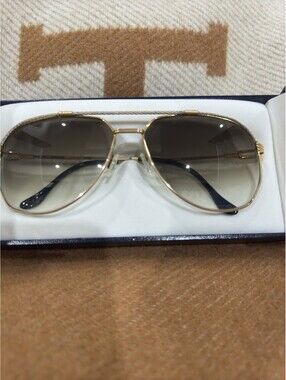 Fred Gold Frame Aviator Sunglasses with Gradient Lenses